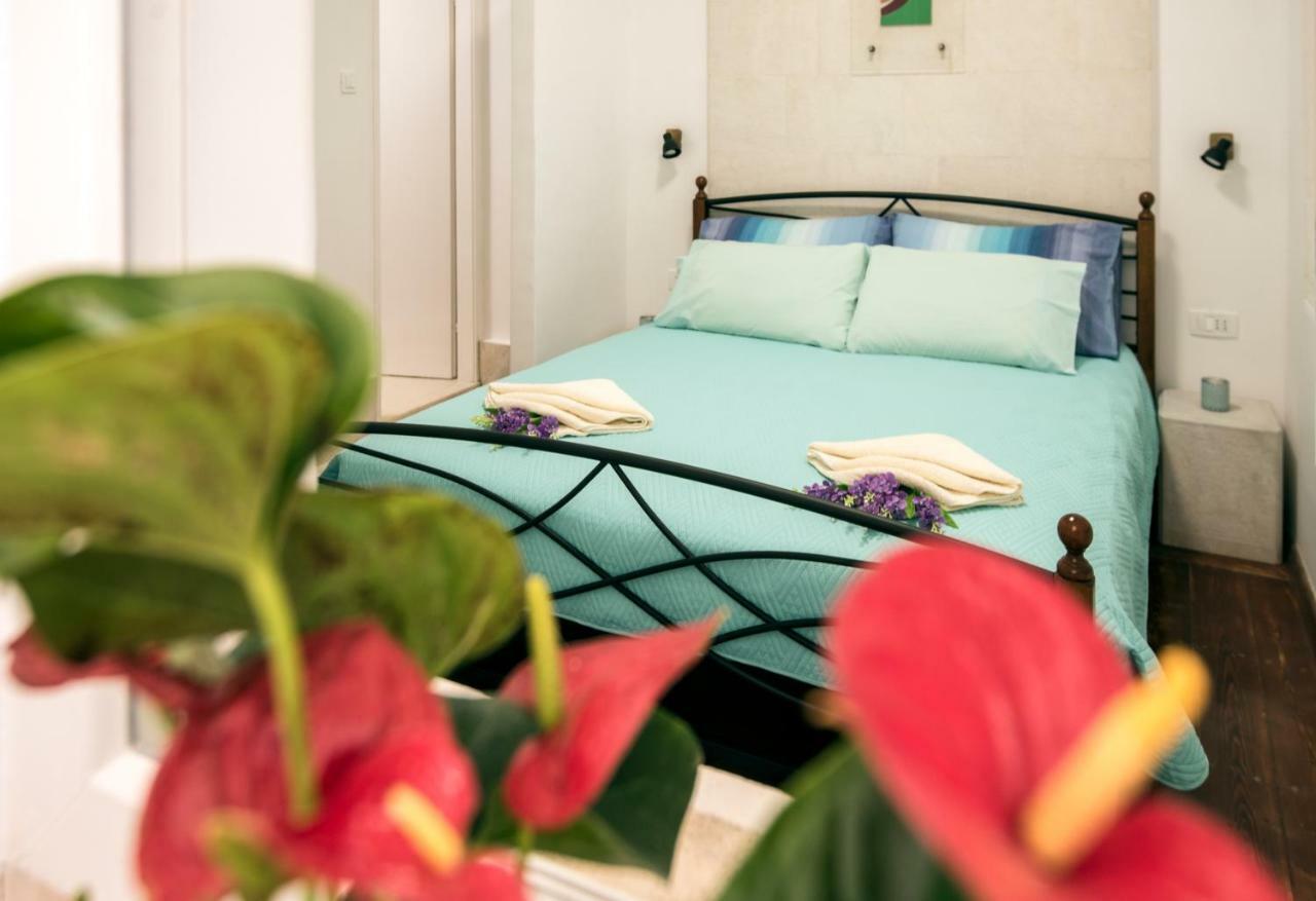 Ibis Your Cosy Oasis With Private Parking And Patio 스플리트 외부 사진