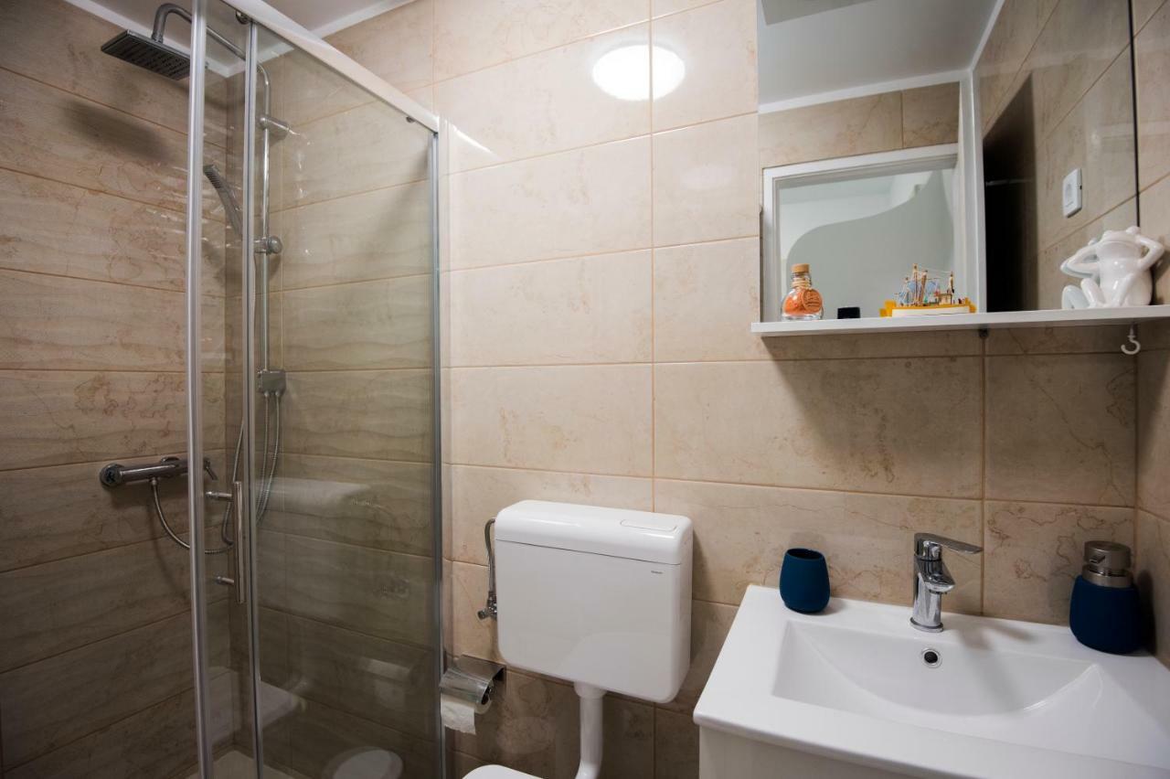 Ibis Your Cosy Oasis With Private Parking And Patio 스플리트 외부 사진
