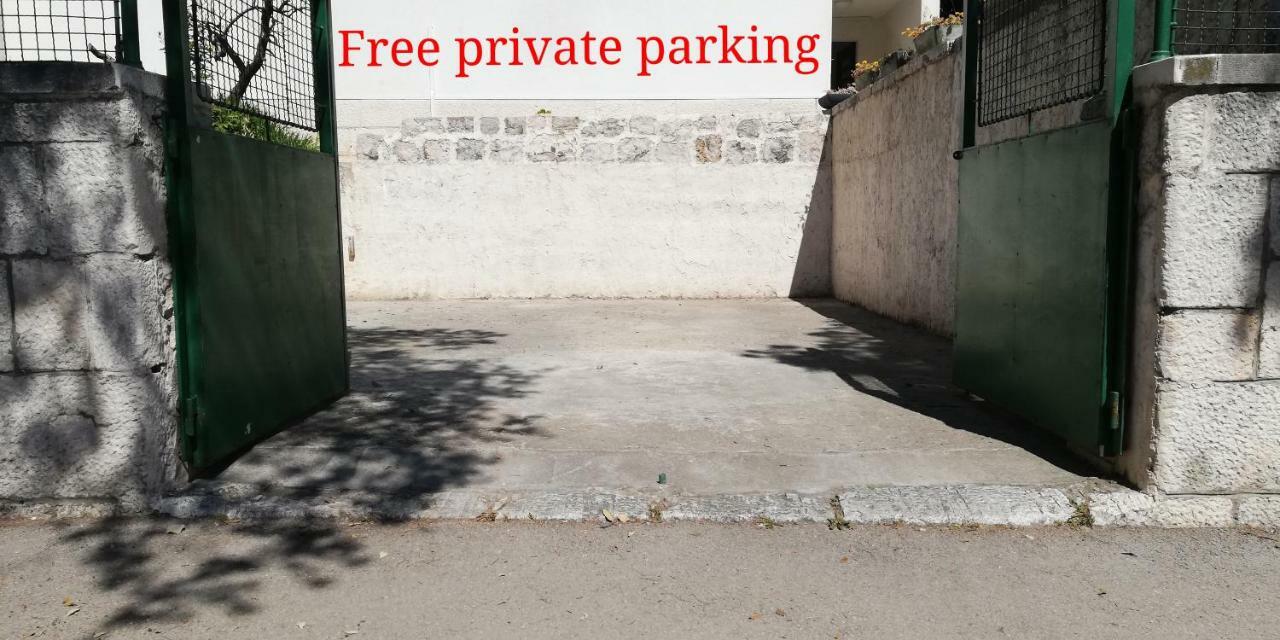 Ibis Your Cosy Oasis With Private Parking And Patio 스플리트 외부 사진