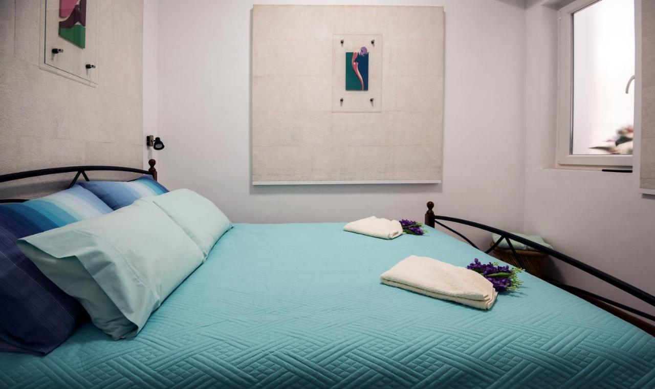 Ibis Your Cosy Oasis With Private Parking And Patio 스플리트 외부 사진